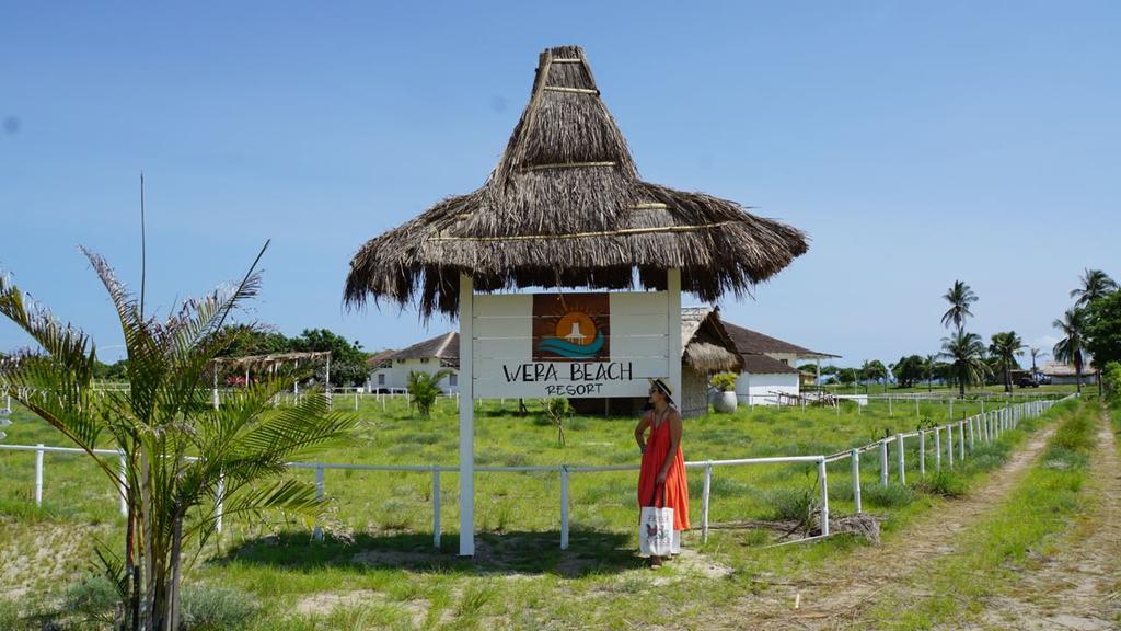 Wera Beach Kadumbul Esterno foto